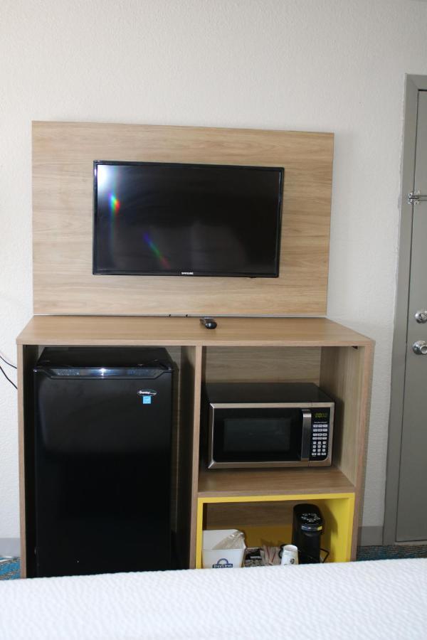 Days Inn By Wyndham Waco University Area المظهر الخارجي الصورة