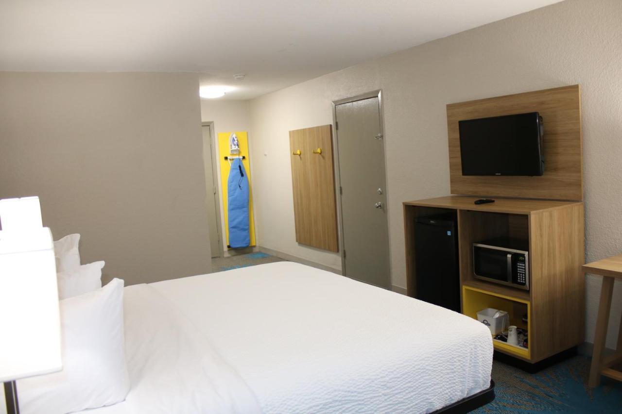 Days Inn By Wyndham Waco University Area المظهر الخارجي الصورة