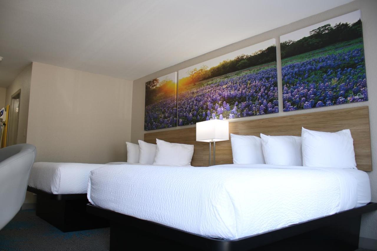 Days Inn By Wyndham Waco University Area المظهر الخارجي الصورة