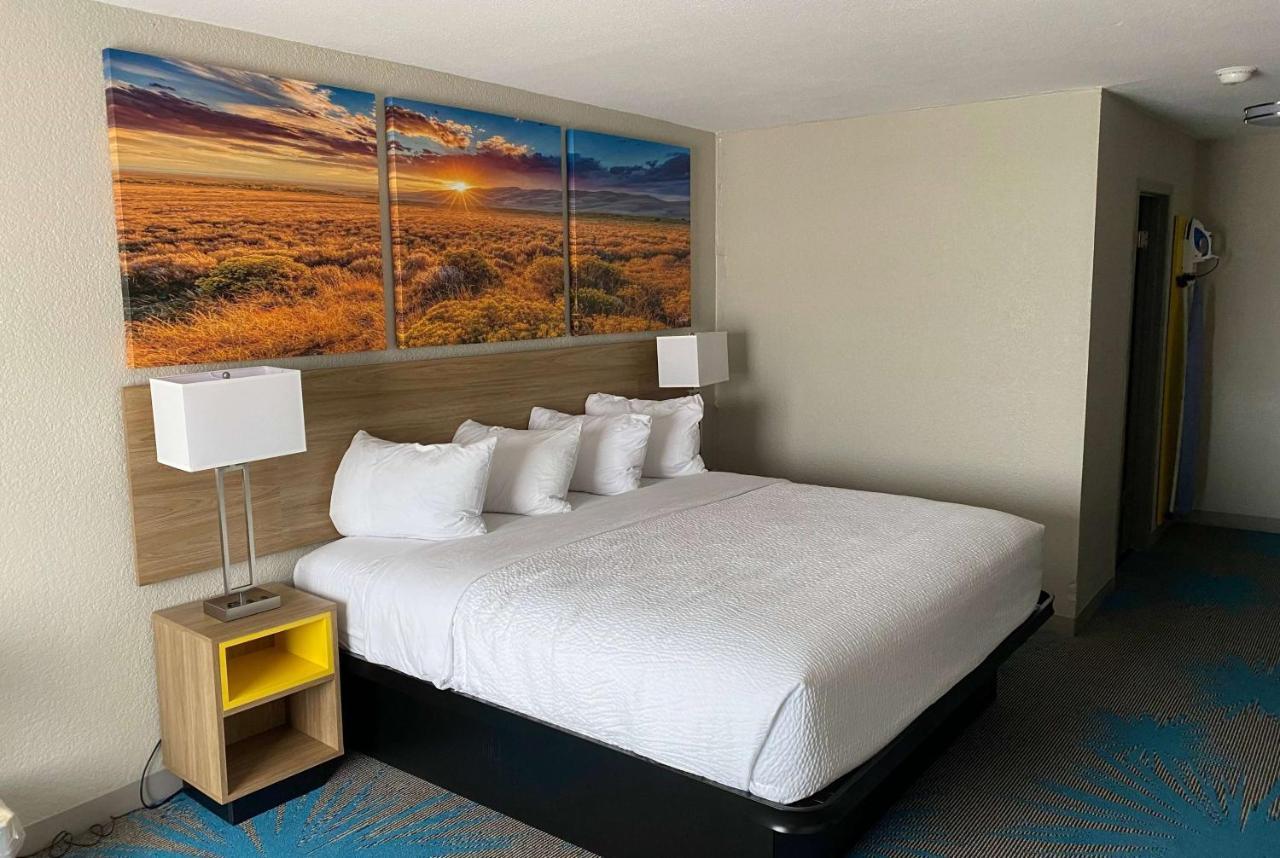 Days Inn By Wyndham Waco University Area المظهر الخارجي الصورة