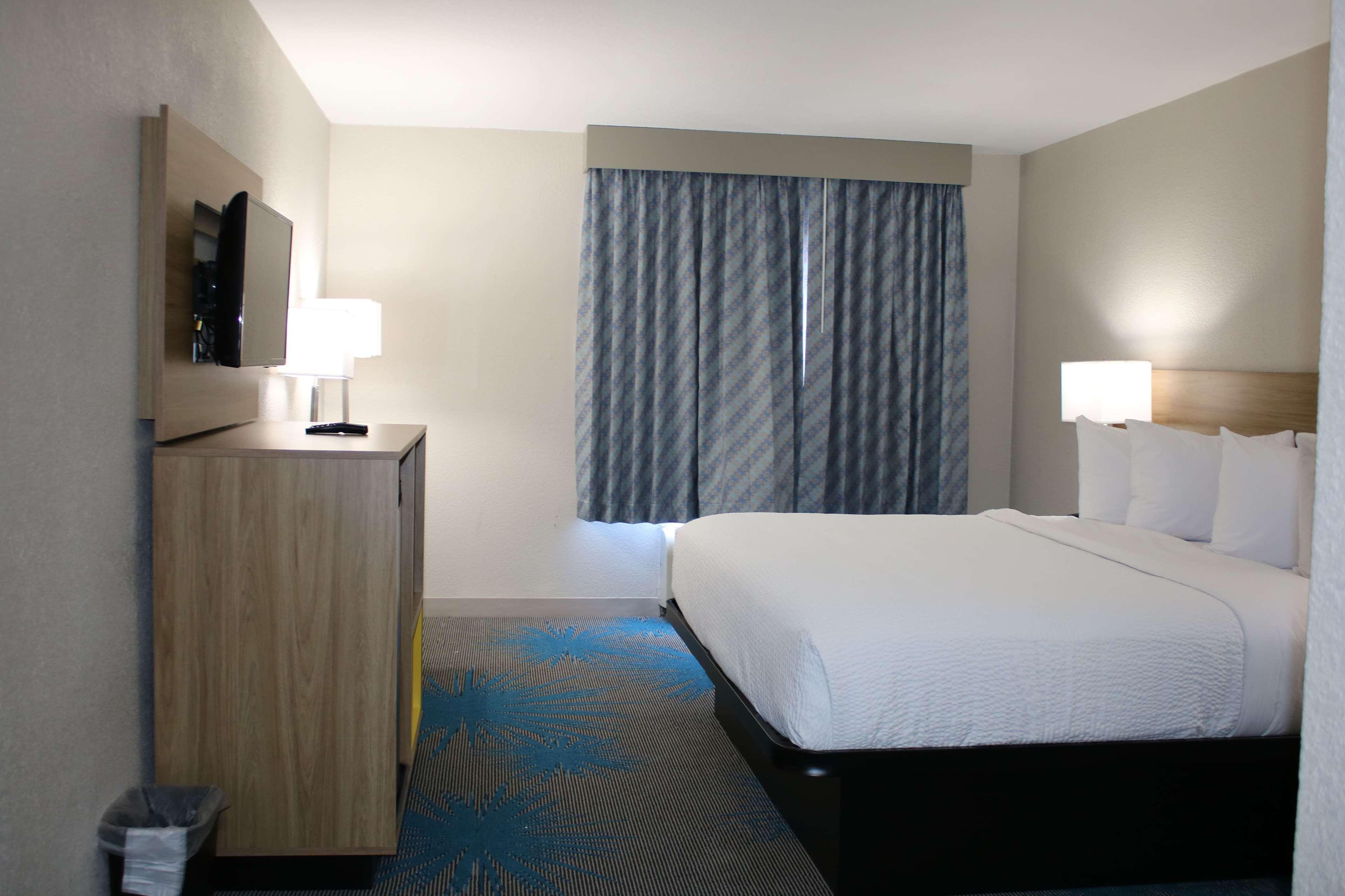 Days Inn By Wyndham Waco University Area المظهر الخارجي الصورة