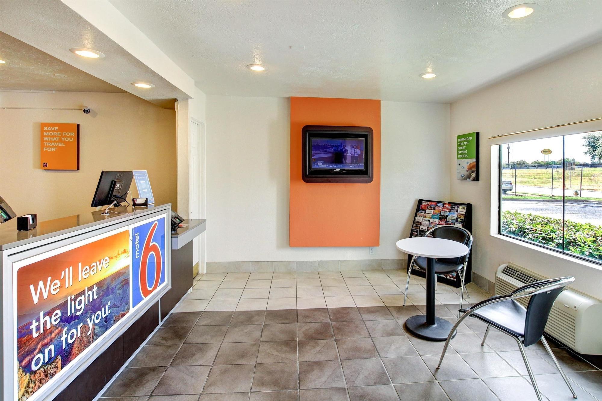 Days Inn By Wyndham Waco University Area المظهر الخارجي الصورة