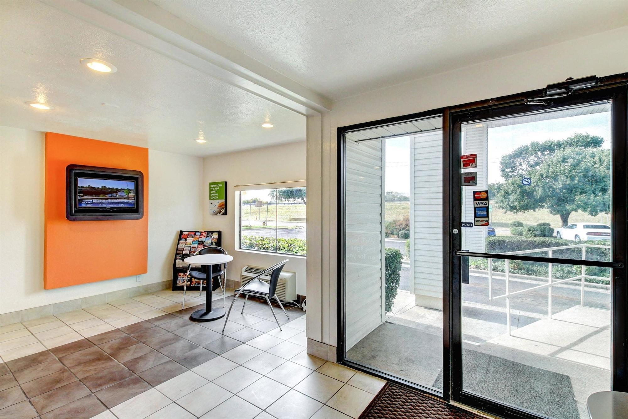 Days Inn By Wyndham Waco University Area المظهر الخارجي الصورة