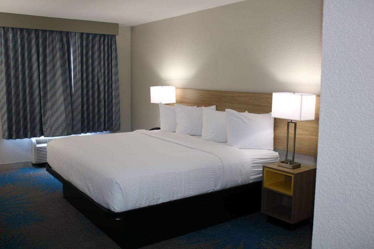 Days Inn By Wyndham Waco University Area المظهر الخارجي الصورة